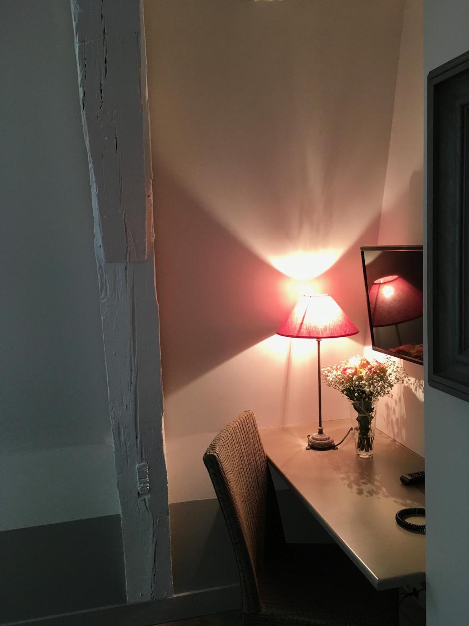 Hotel L'Adresse Tours Oda fotoğraf